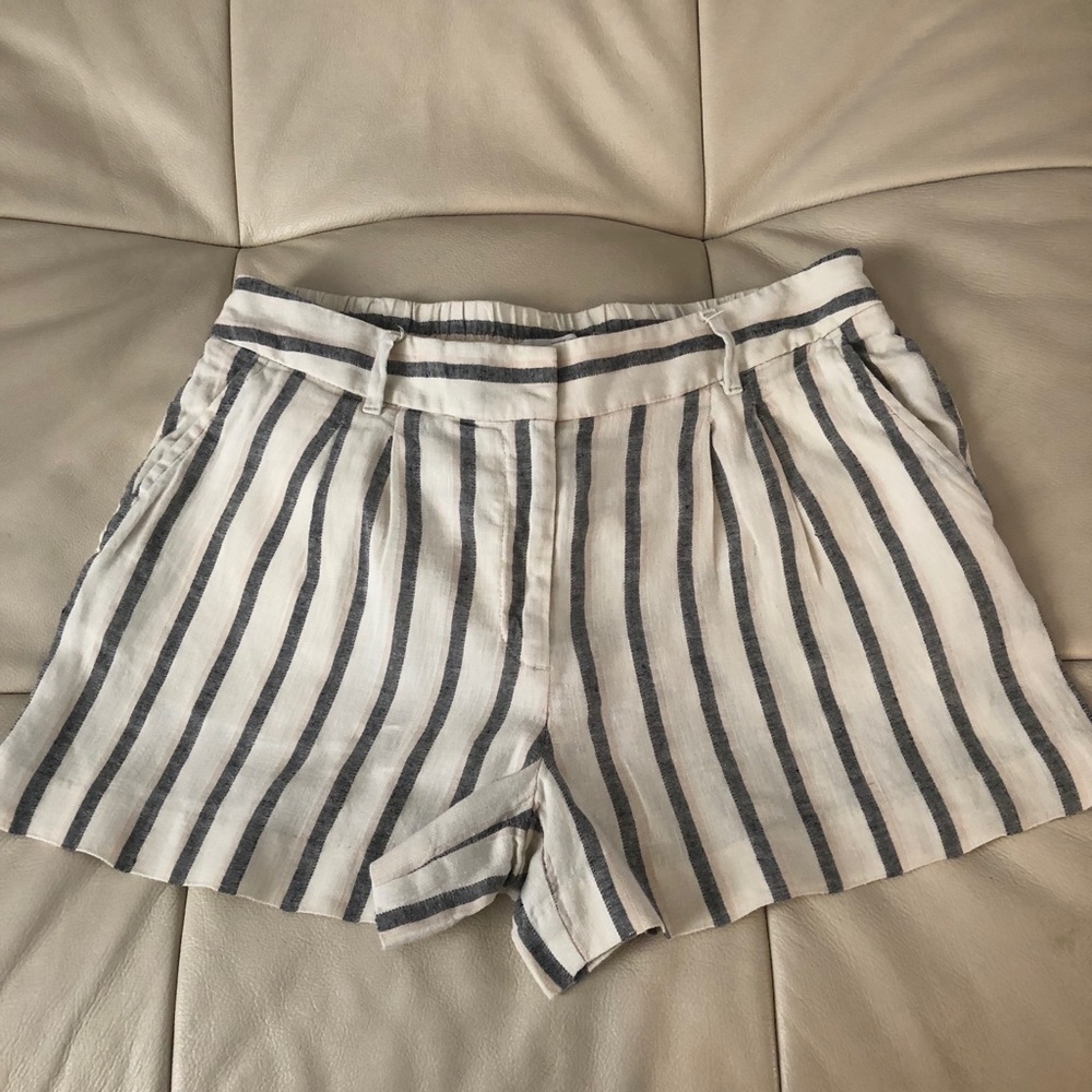 LOFT Off White and Grey Striped Linen-Blend Shorts